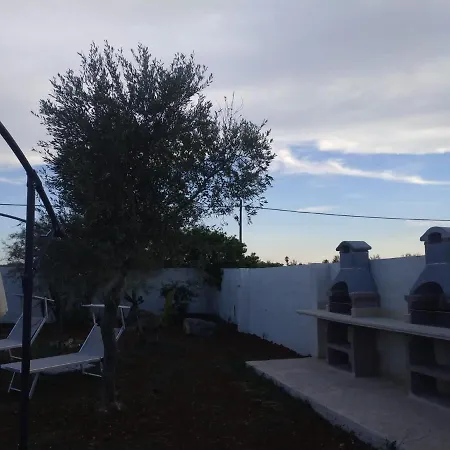 House Ben לינה וארוחת בוקר 3*