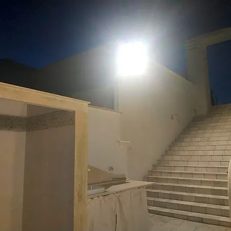 House Ben 3*